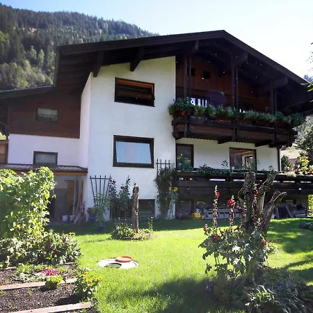 Haus Harlander Apartment
